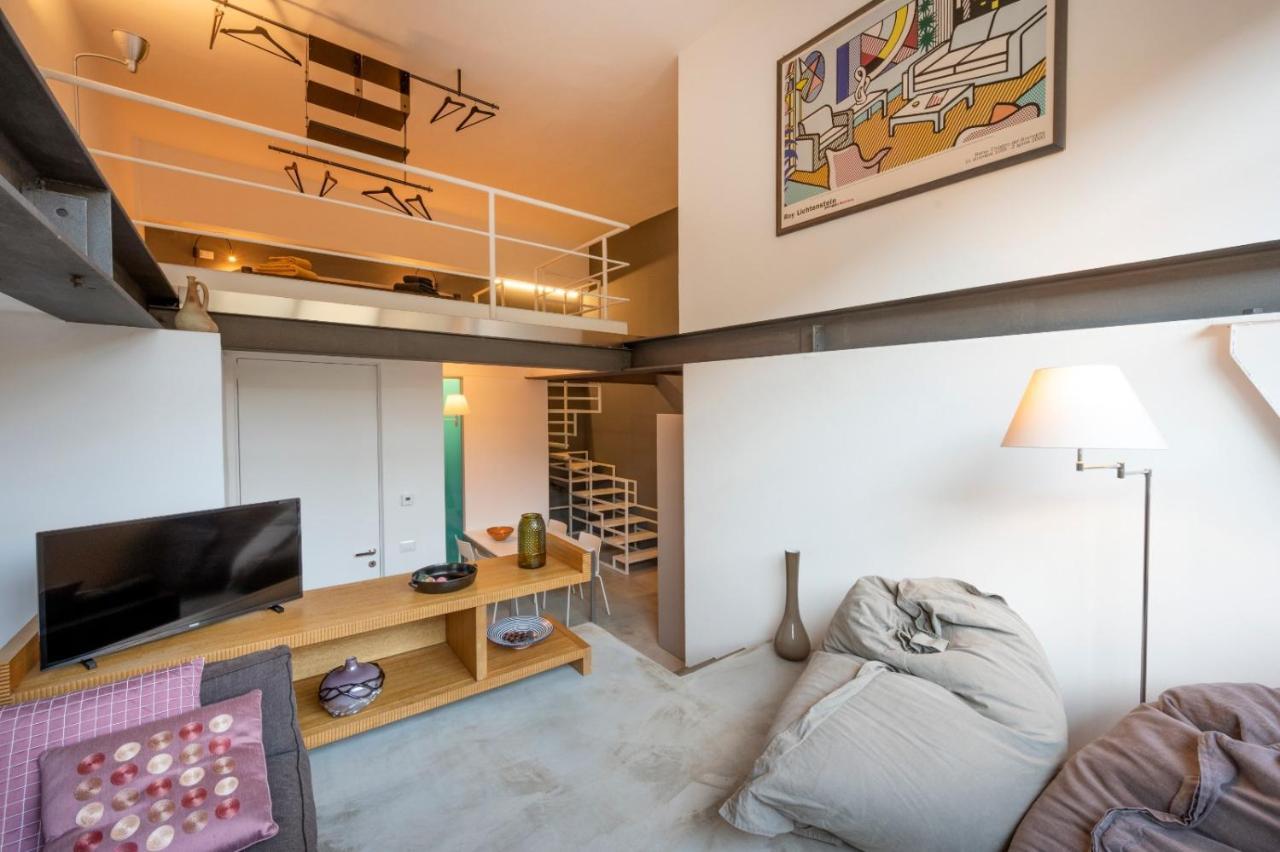 Loft 19 *