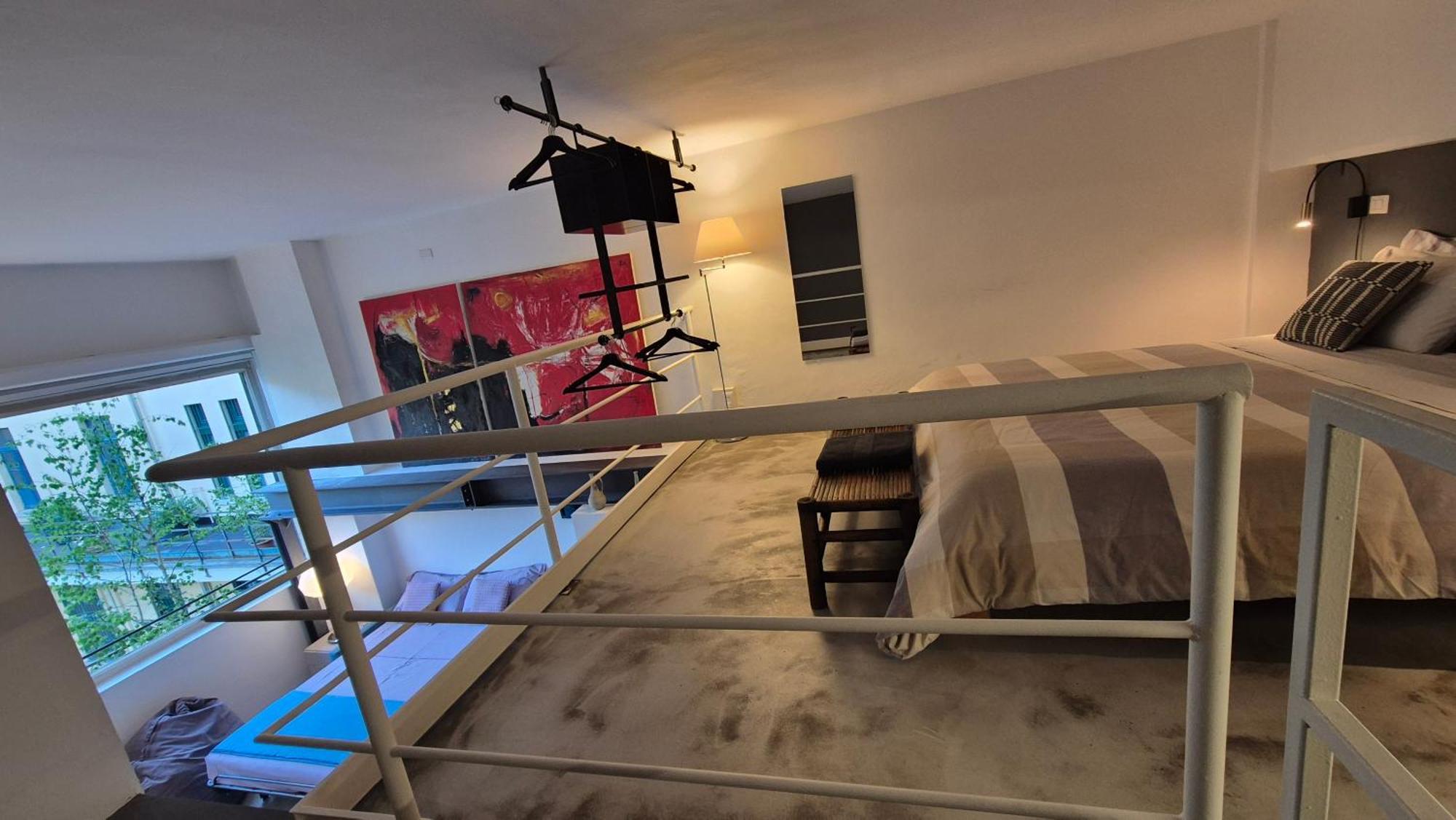 Loft 19 Bed & Breakfast *